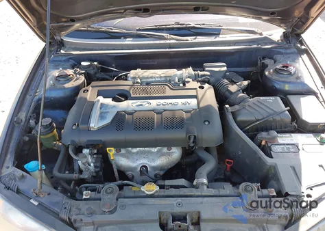 2004 Hyundai Elantra Gls/Gt из США, поврежденный, VIN KMHDN46D64U809095